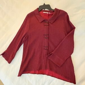 Habitat Top in Reddish Maroon